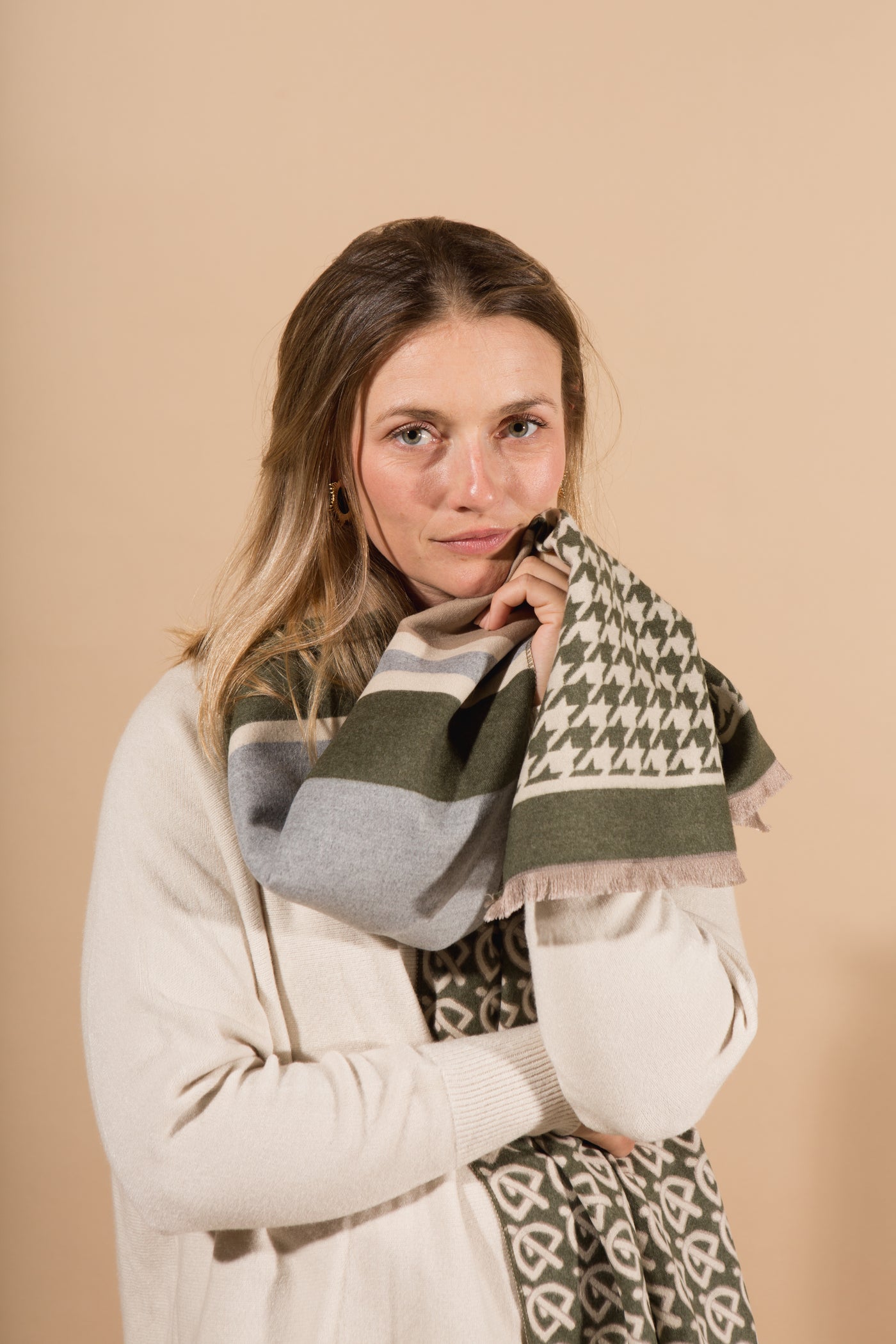 Indianna Scarf